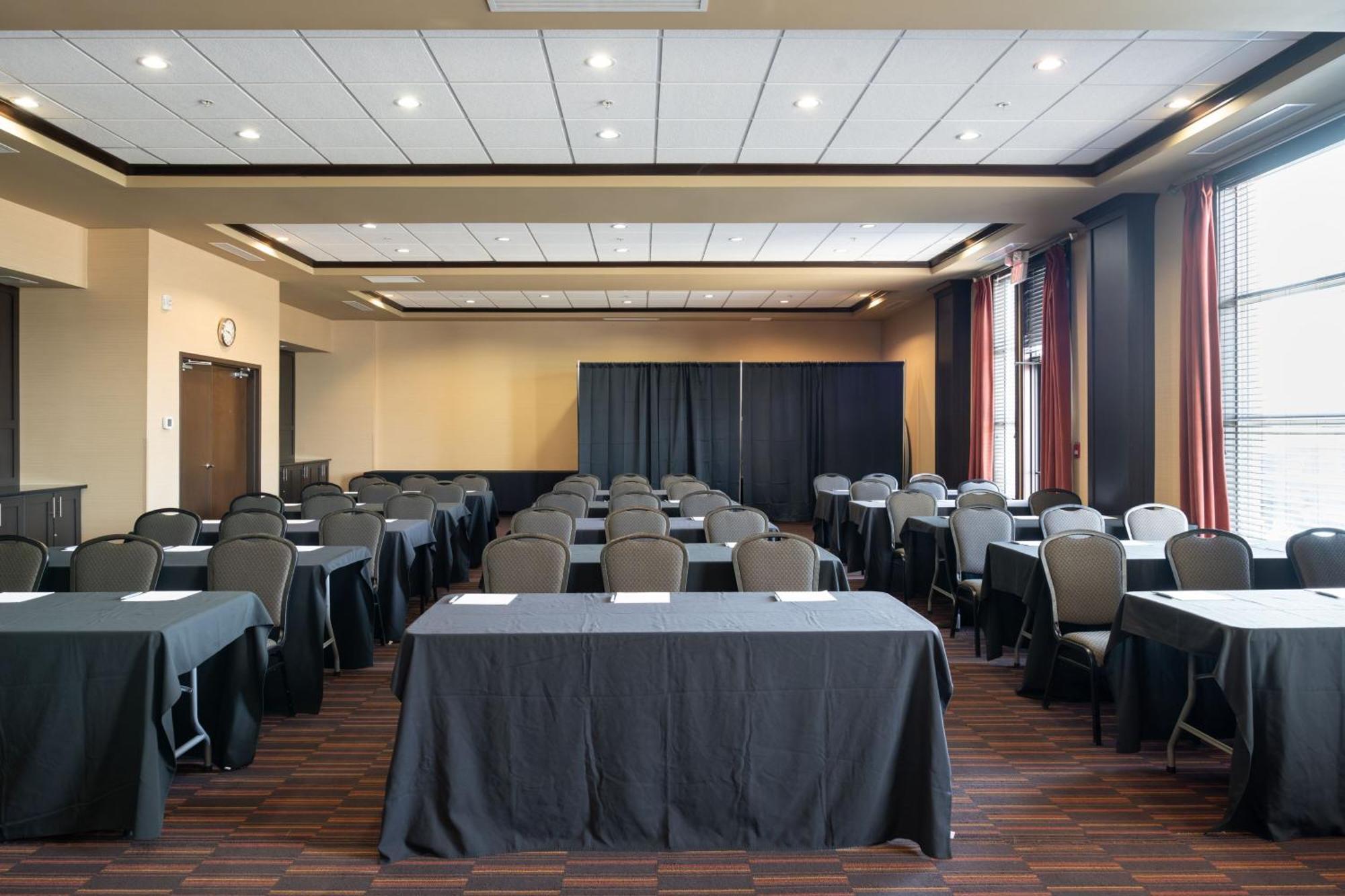 Four Points By Sheraton Edmonton International Airport Nisku Eksteriør bilde