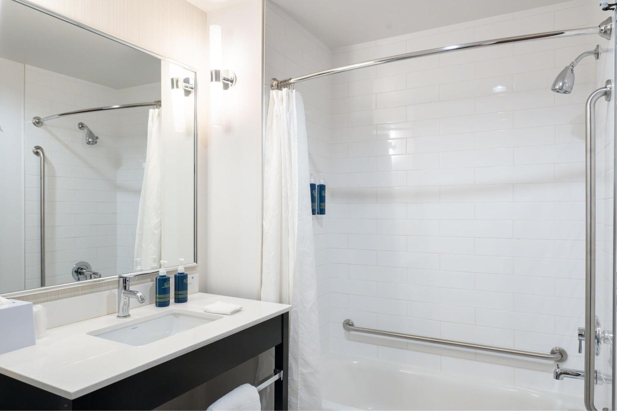 Four Points By Sheraton Edmonton International Airport Nisku Eksteriør bilde